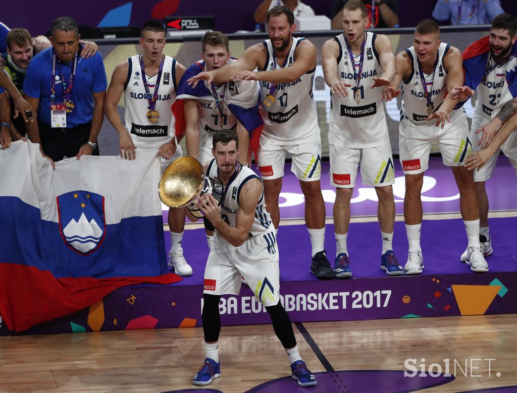 e3c5c36880b29b1d0ad9 goran dragic